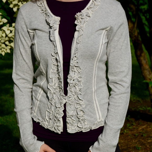 Oui Grey Cardigan with Ruffles - Picture 2 of 7